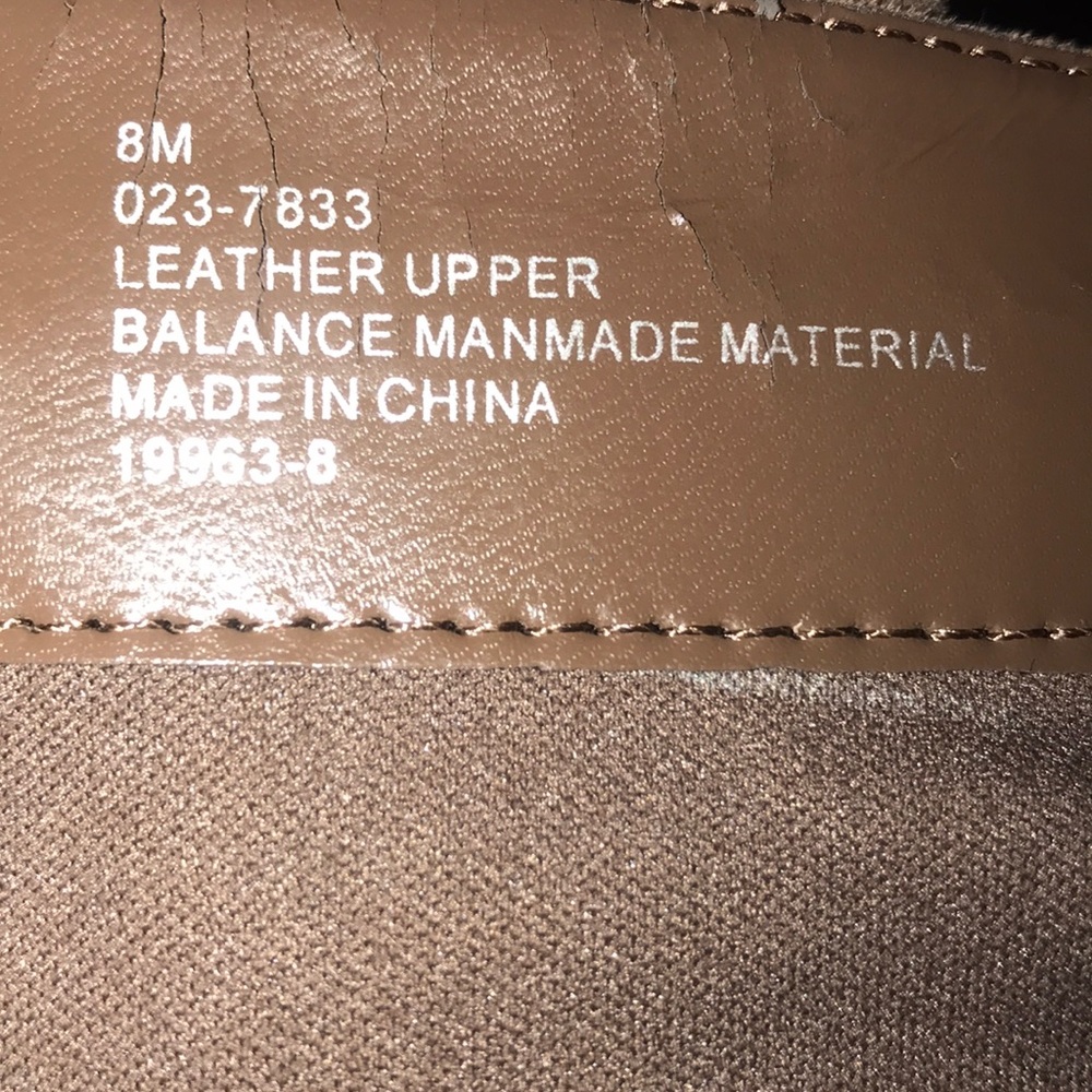 NWOT Beautiful Worthington boots size 8M. - Picture 8 of 8